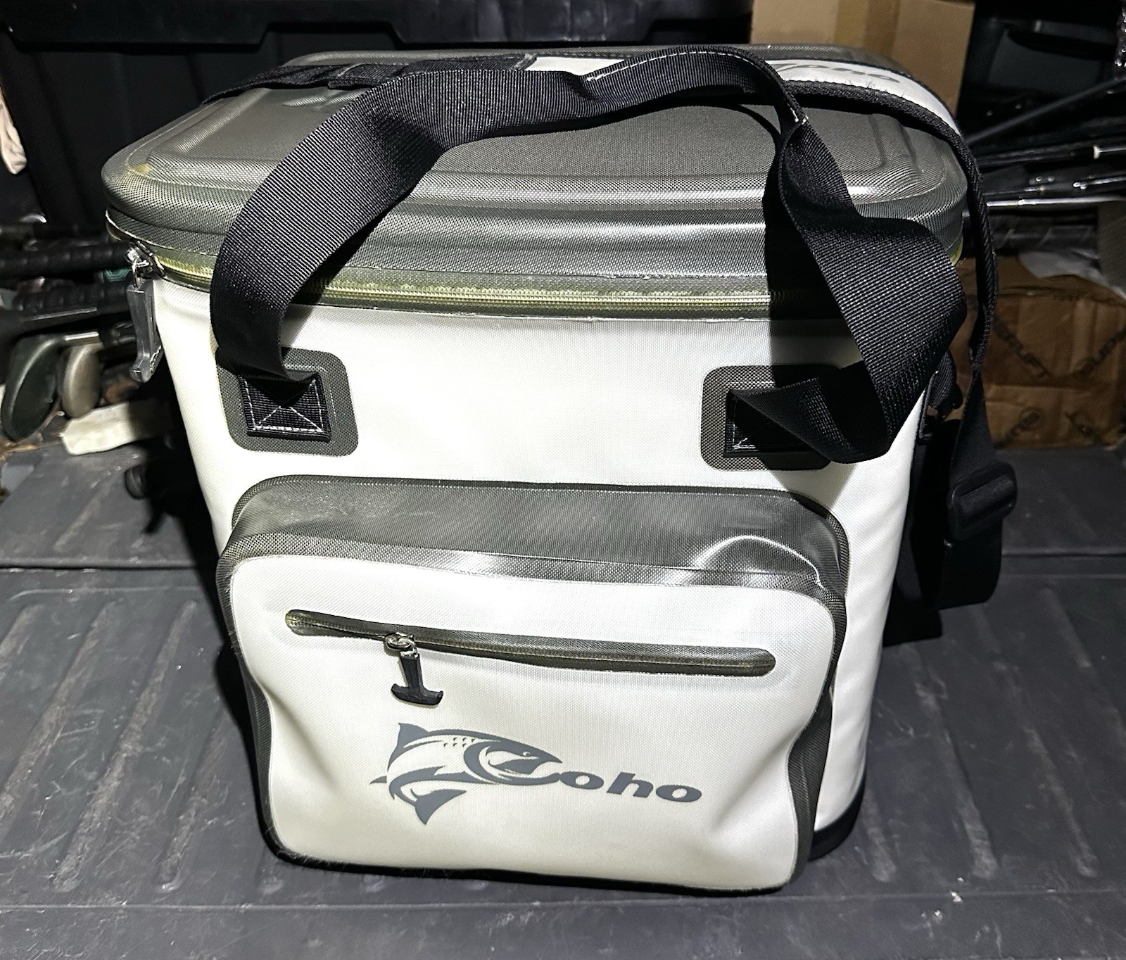 Bag 30 Can W/ Ice Capacity 16x20