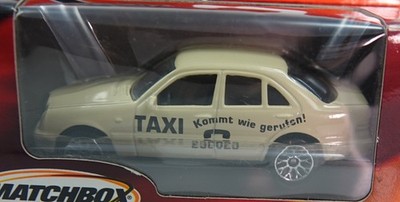 MB 2003 Stars of Germany #05: Mercedes E-Class Taxi - beige - Box