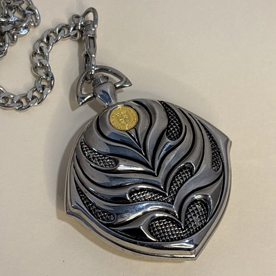 Reloj Bolsillo Raro Franklin Como Nuevo Boris Vallejo Calendario Marzo Niña Piedra Caballero Foto 3 de 4