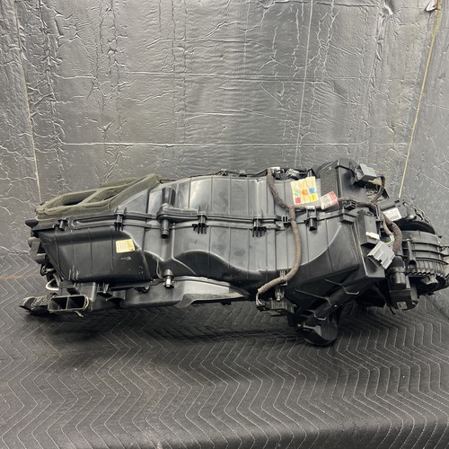 2012 Ford Super Duty F250 F350 Lariat HVAC BOX Heating and Cooling 19B555-R4J4J - Picture 2 of 17
