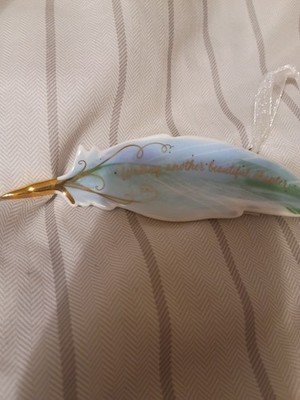Hallmark Keepsake - 2021 - The Next Chapter Porcelain Feather Ornament - New
