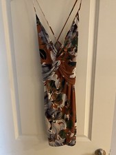 NWT Windsor Floral Dress Size Small
