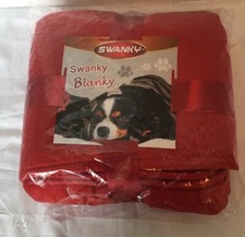 Swanky Blanky Red