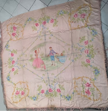 Copriletto matrimoniale antico in tessuto sericeo rosa pitturato a mano 