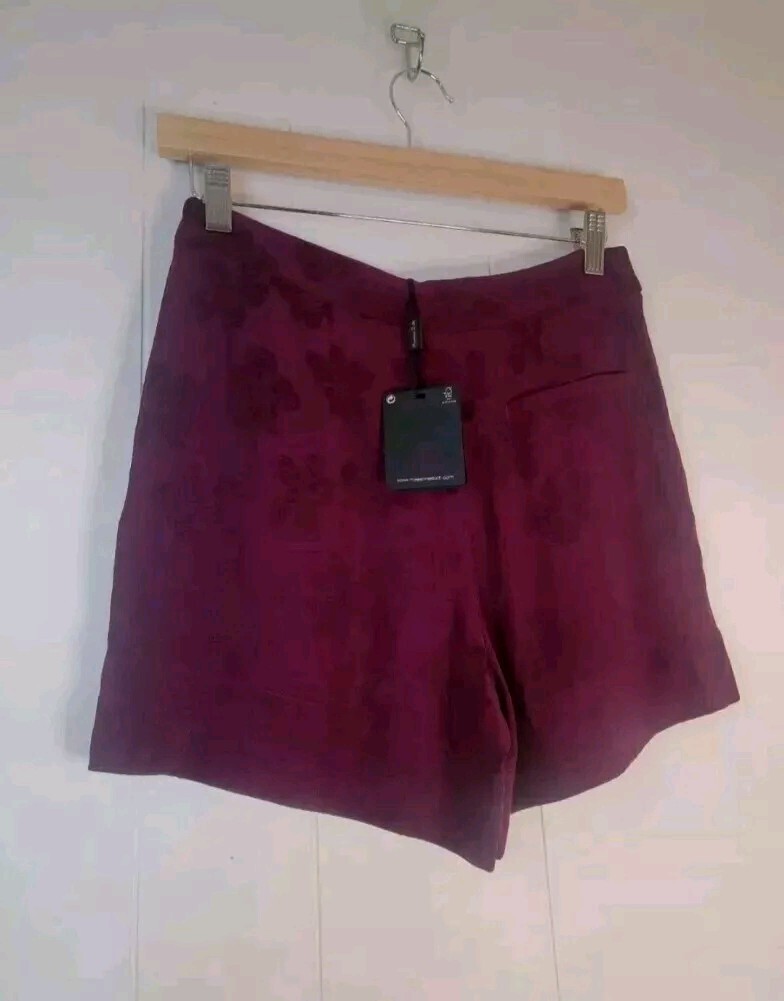 Massimo Dutti Women's Size 2 High Waist Shorts Maroon Jacquard Dressy NWT