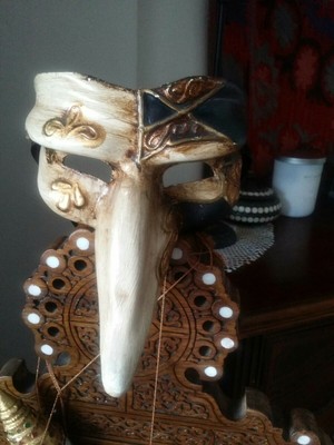 Venetian Carnaval Masquerade MASK made in Venice Italy Gold & Black Light & Rare