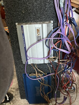 Sub Woofer 2x Mit 2 x Endstufen Von Magnat Und Alpine Ü 1000 Watt
