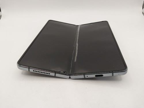 Samsung Galaxy Z Fold 4 5G 12/512GB - Gray Green. Middle Screen blank. Cracked - Picture 8 of 12