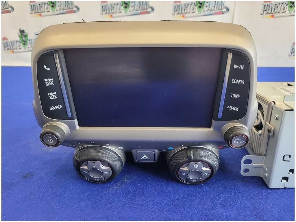 2015 Chevrolet Camaro 1LE SS Info Screen AM FM Radio Stereo Audio Receiver 2736