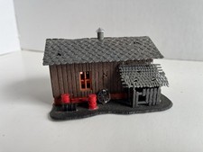 HO Scale Train - SMALL RUN-DOWN SHED - 4 x 3 ...