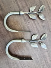 Vtg Leaf Branch Wall Mounted Metal Hook, Gold Matte Finish, Traditional Style