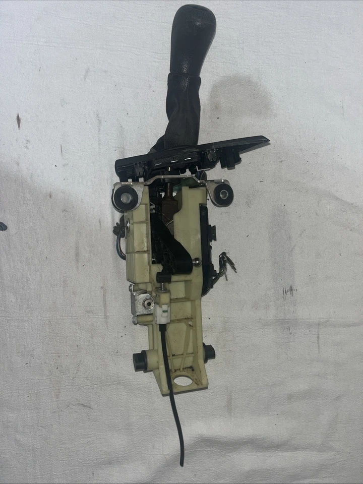 07-18 Mercedes Sprinter AT Transmission Floor Gear Selector Shifter 906267017 - Image 2 of 4