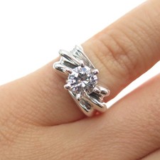 925 Sterling Silver Vintage Round-Cut C Z Modernist Ring Size 5