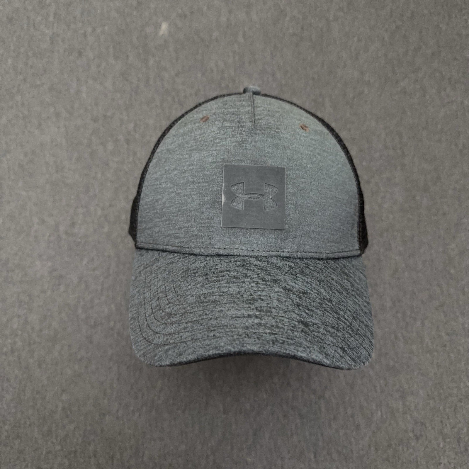 Under Armour Hat OSFA Gray Trucker Adjustable Mesh Back Outd