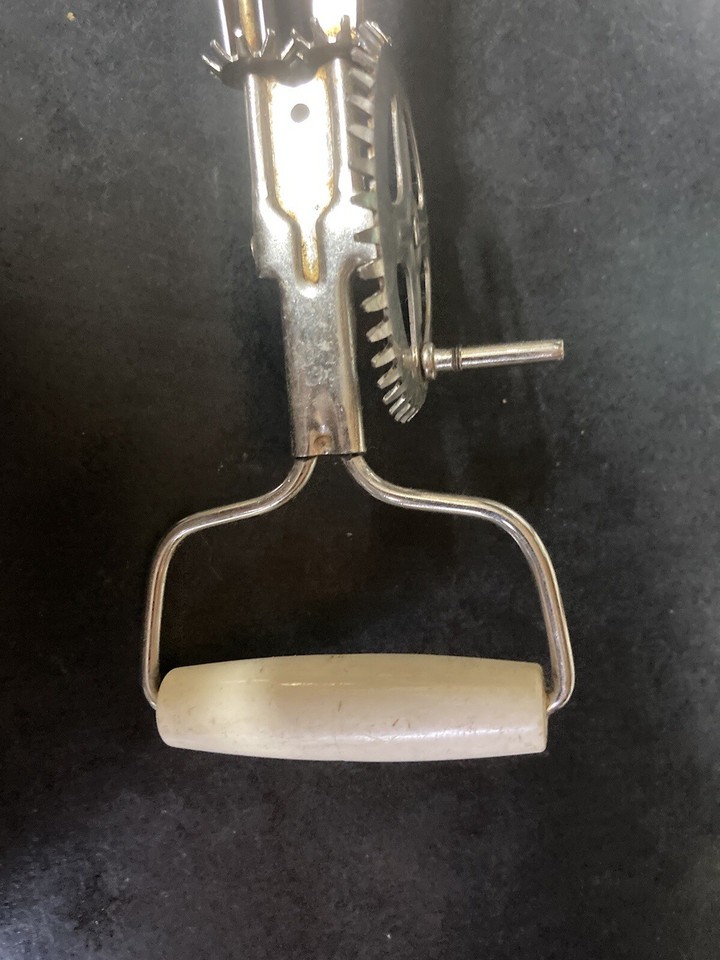 Vintage Hand Mixer Whisk Preowned eBay
