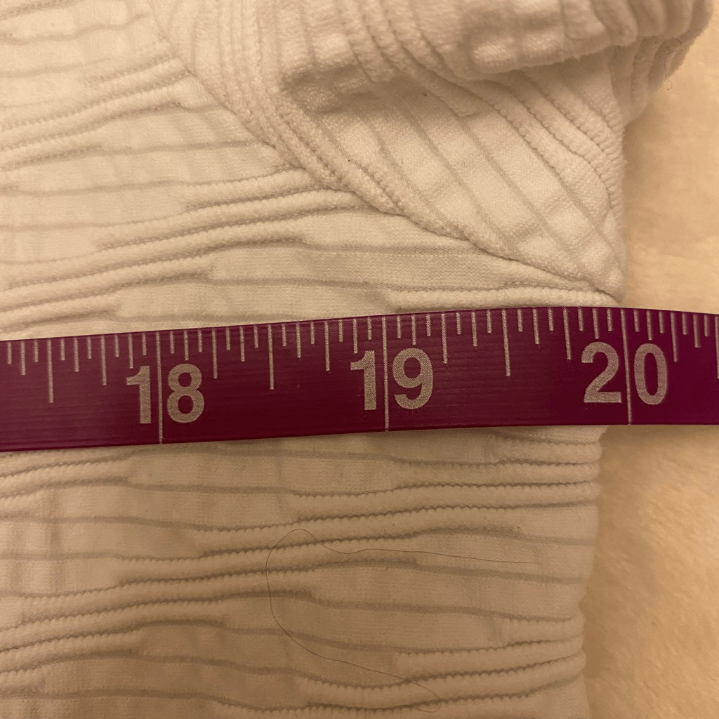 Talbots White Textured Pattern Top - image 9