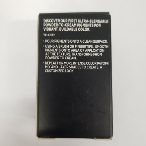 Pigmentos de labios mágicos infalibles Loreal Paris polvo a crema textura 448,12 oz - Imagen 4 de 4