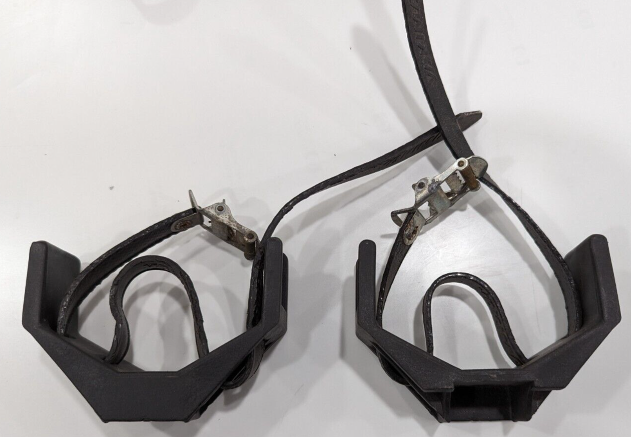 Pair of Yakima Lockjaw VTG replacement buckle straps for clamp mount bike rack eBay