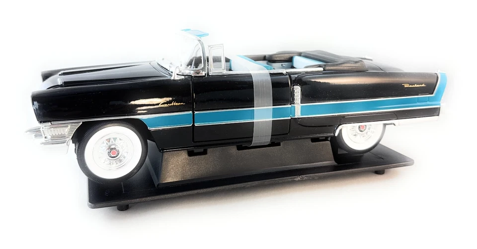 1955 年帕卡德加勒比可转换黑色/蓝色 1/18 模型公路签名 96128-3J — 第 4/4 张图片