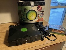 Original Xbox Console With Games Controller And Cables