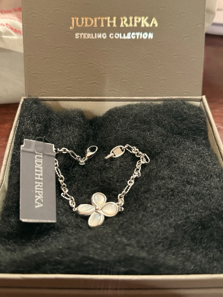 Judith Ripka 纯银系列珍珠母手链全新原装盒 — 第 4/4 张图片