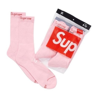 B*y様 Supreme ピンク クルーソックス 4足セット 6-12 Supr Supreme / Hanes Pink Crew Socks Authentic 4-Pack Size 6-12 Fast