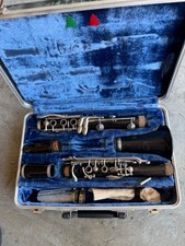 king Tempo Clarinet with hard case