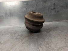 Support moteur Mercedes 500