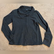 Eddie Bauer Women s zip up sweater size medium