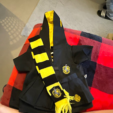 Harry Potter Hufflepuff Costume Set Hooded Robe Top Skirt Scarf S
