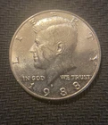 1988 P  KENNEDY HALF DOLLAR  - circulated