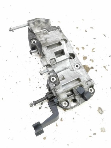 BMW 4 F36 Gran coupe 2015 Halterung Lichtmaschine 8506863 Diesel 140kW TAJ19491