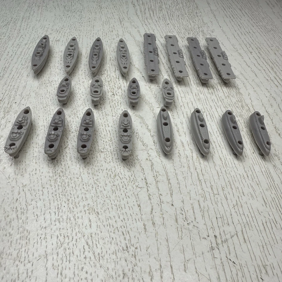 Juego Acorazado Piezas de Repuesto 20 Barcos Barcos Submarinos 2 Juegos Foto 3 de 4