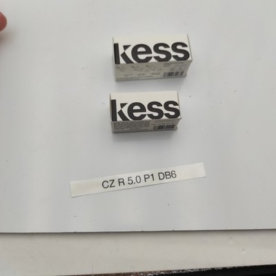 Kess Berlin Mono Stick Set Aluminium Case & Refill Champagne Glow Highlighter
