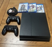 Sony PlayStation 4 500GB Black With 2 Controllers And 3 Games