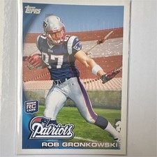 Topps 2010 Rob Gronkowski #148 Rookie Patriots Football Card. rookie card picture