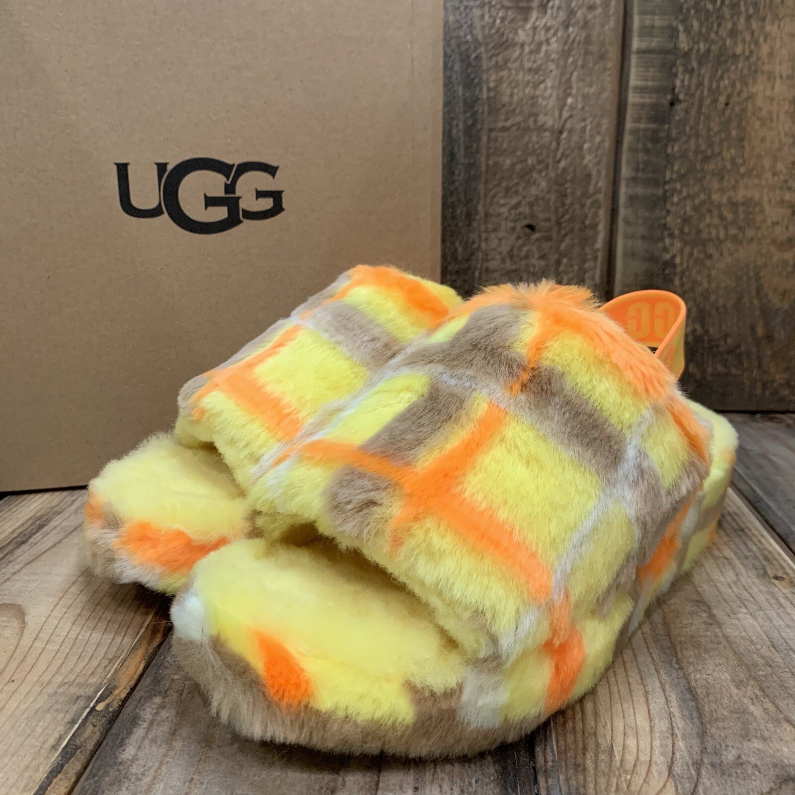 PANTOFOLA D’ORO UGG FLUFF YEAH SLIDE PLAID PUNK GIALLO MULTI SLINGBACK PANTOFOLA DONNA US 8
