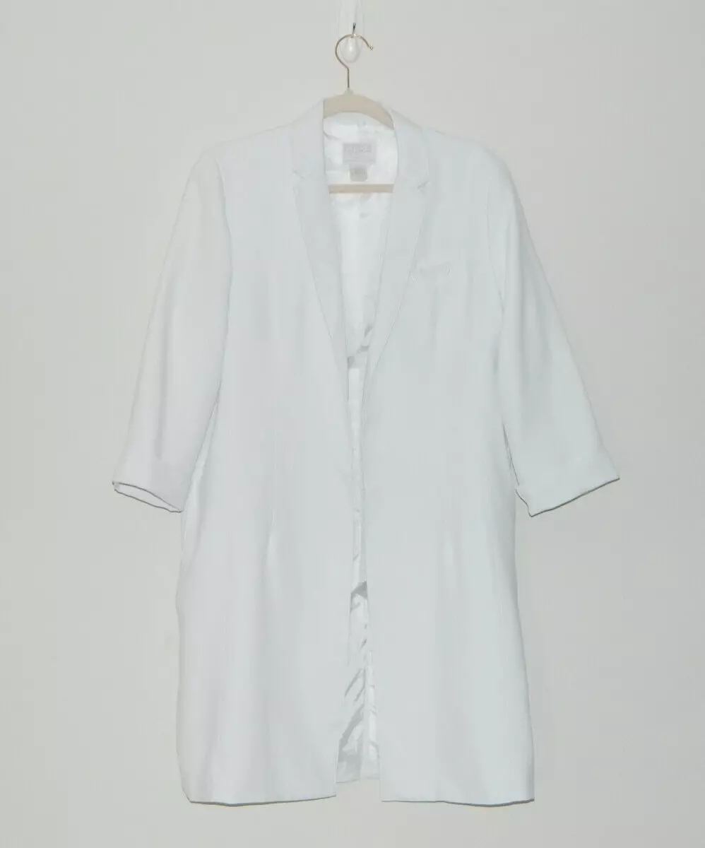 CLINIQUE Opened Front Pocketed White Cosmetology Beauty Makeup Lab Coat LOT C