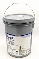 Mobil 102570 EAL 224H Hydraulic Oil, 5 gal, 32 Iso Viscosity, 10 SAE