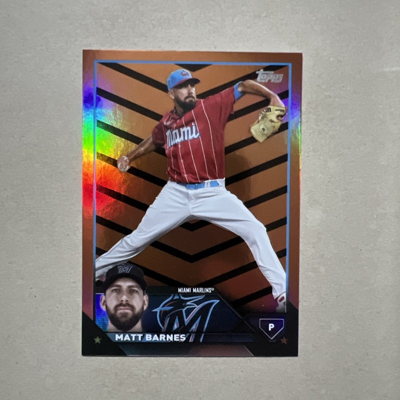 2023 Topps Update Matt Barnes US166 Retail Orange Parallel Miami Marlins