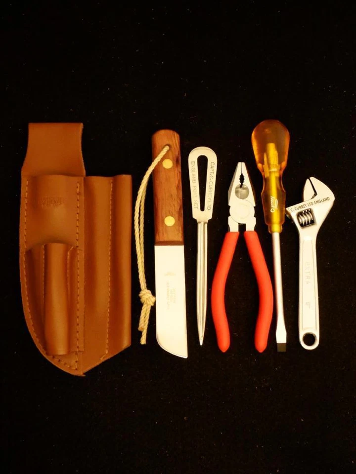 Captain Currey Deluxe 5-Pc Rigging Knife, Marlinspike Tool Kit w/ Leather Sheath - Image 2 of 4