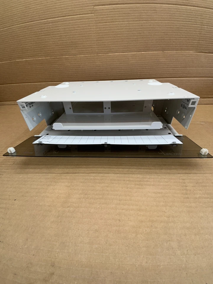 Estante de fibra óptica Lucent Technologies 662742050882 LSC2U-24/5 con kit Foto 4 de 4