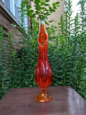 Vintage Viking Glass MCM Epic 6 Petal in Persimmon Footed Glass Vase 18.5"