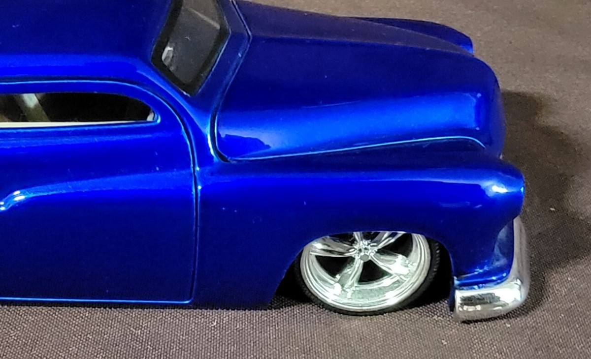 ミニカー DUB CITY 1951 MERCURY OLD SKOOL 1:18 Jada Toys Dub City Old Skool 1951 Mercury 1:18 Scale Diecast