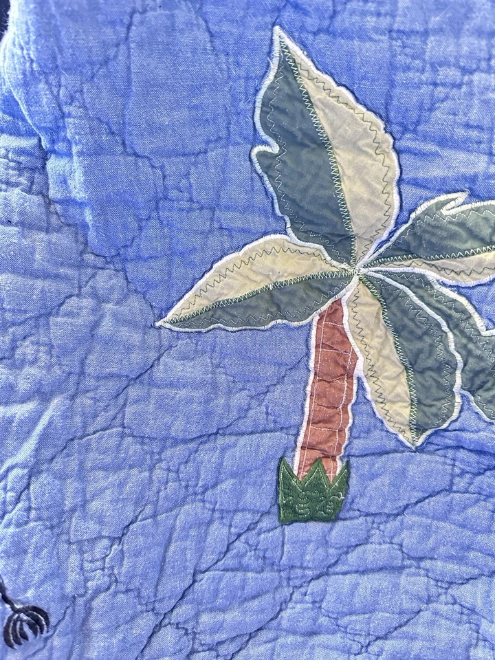 The Company Store Quilted Embroidered Animal Quilt 84x66 Reversible 100% Cotton - Image 3 of 4