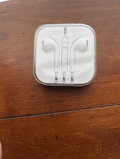 Genuine Apple iPhone 3mm Original Wired Earphones Earbuds w/ Case