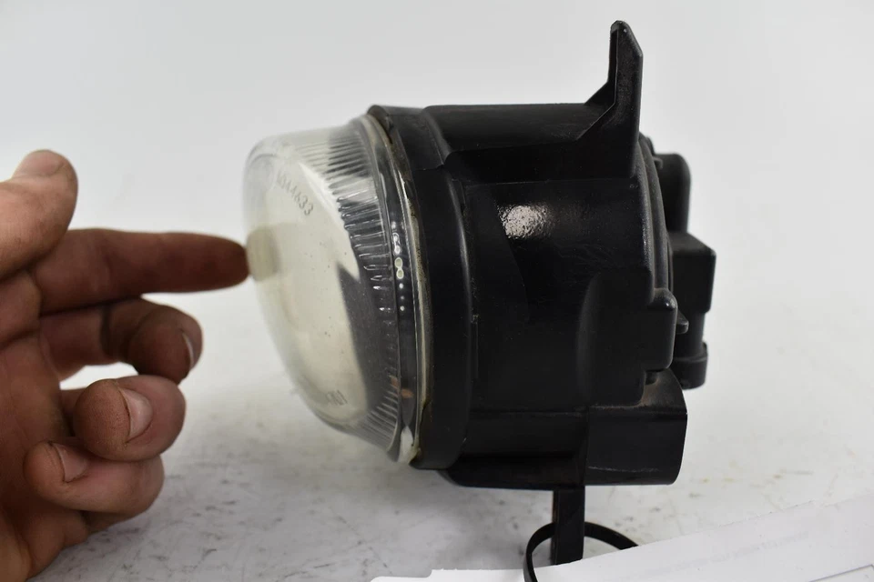 Luz de conducción usada se adapta a: Volkswagen Cc 2010 parachoques antiniebla montado grado A Foto 4 de 4