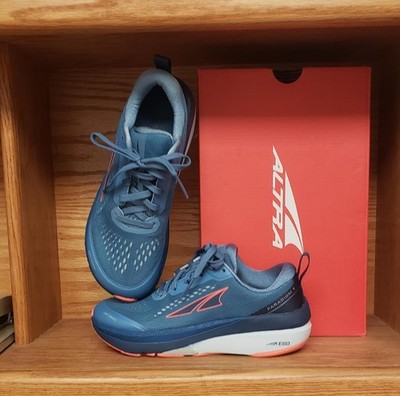 Altra Paradigm 5 womens Sz 6.5