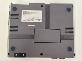 Nintendo Entertainment System NES Konsole Gremlins 2 Spiele 2 Controller funktionst&uuml;chtig