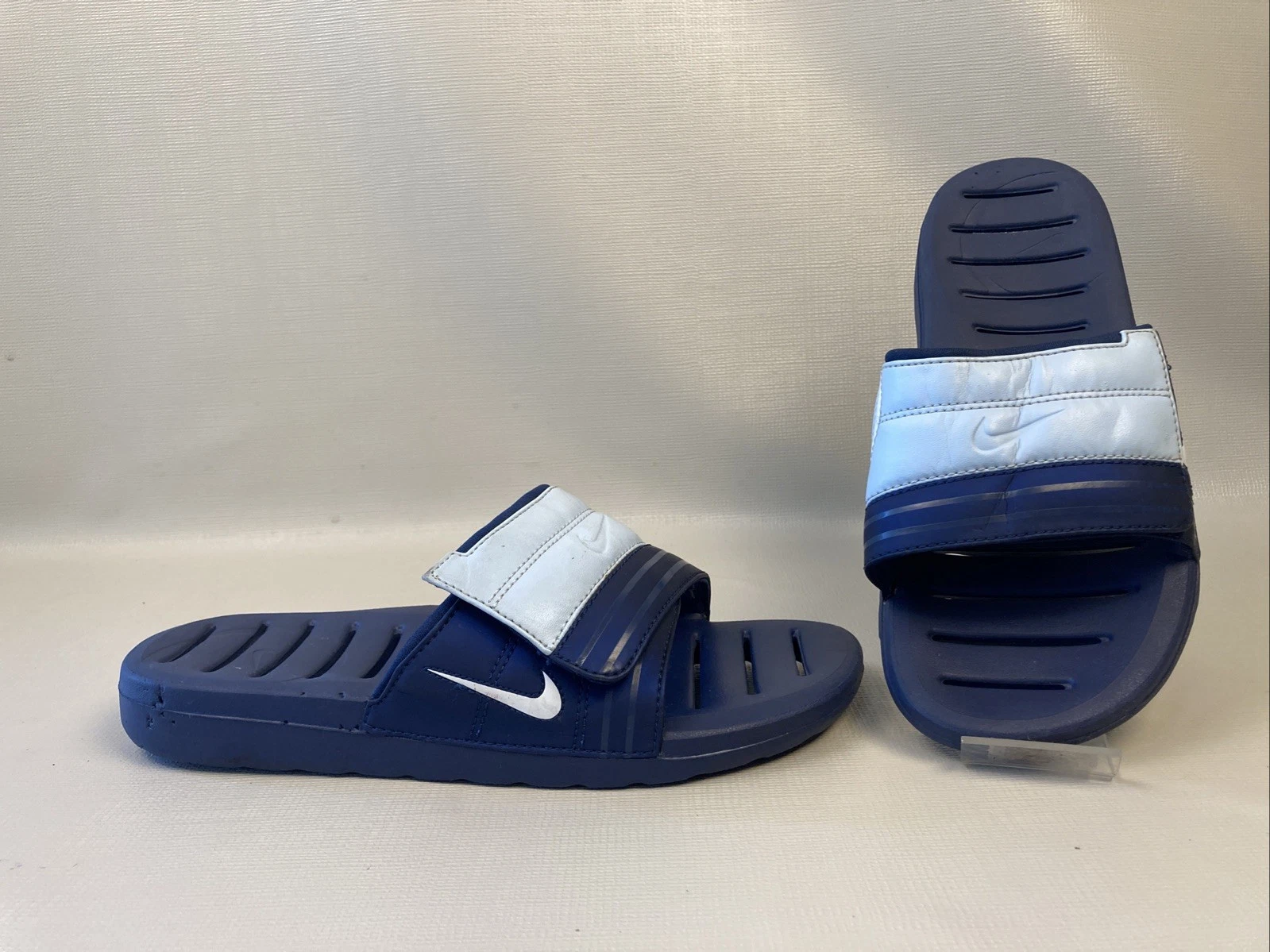 Sandali infradito Nike Total 90 T90 slide taglia 7 uomo 8 donna bicolore blu usati in ottime condizioni